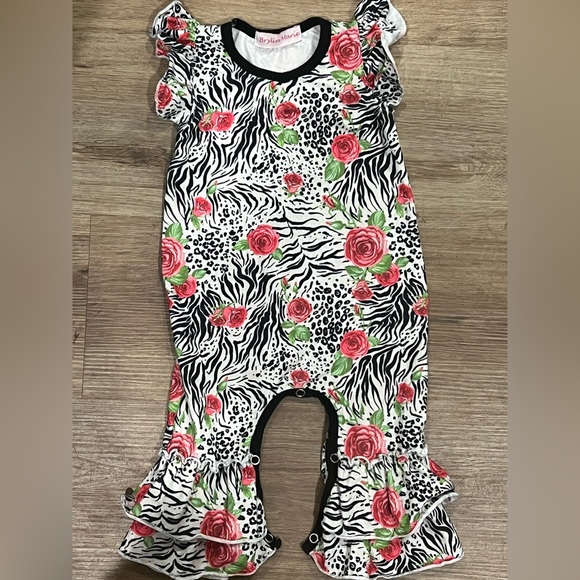 Safari & Pink Rose Ruffle Romper, size 0-3 months. - Picture 1 of 3